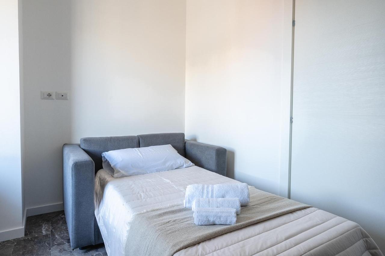 Annamaria - Central Station Charming Accommodation Bari Exterior foto
