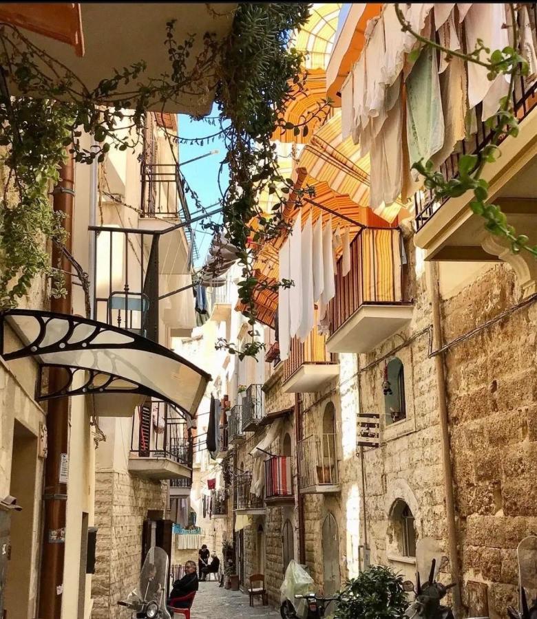 Annamaria - Central Station Charming Accommodation Bari Exterior foto